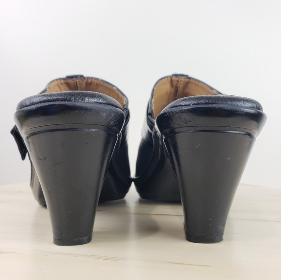 Euro Soft by Sofft Caralee Black Leather Heeled Mule Clogs Size 7M Comfort - Picture 4 of 16